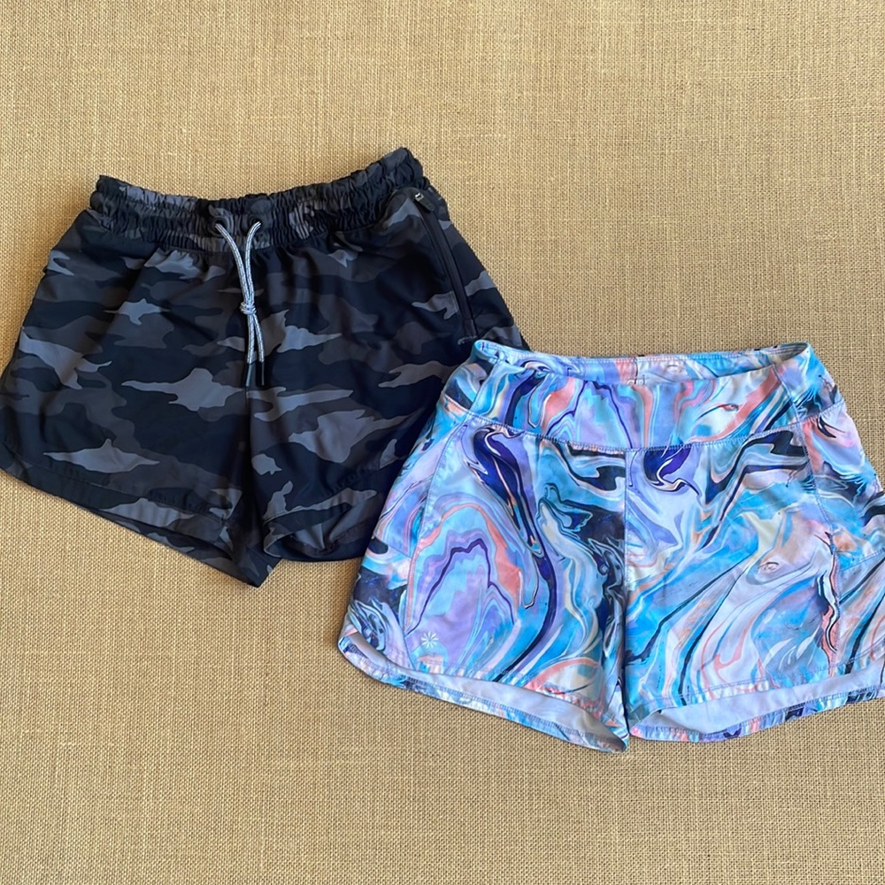 EUC 2 pairs of Athleta shorts Sz 12/14